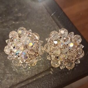 VINTAGE AURORA RHINESTONE CLIP ON EARRINGS